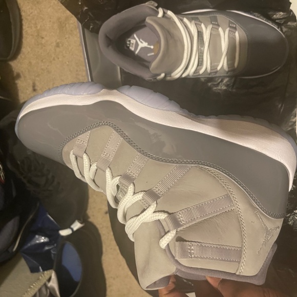Air Jordan Retro 11 Cool Grey 2021 Size 9.5